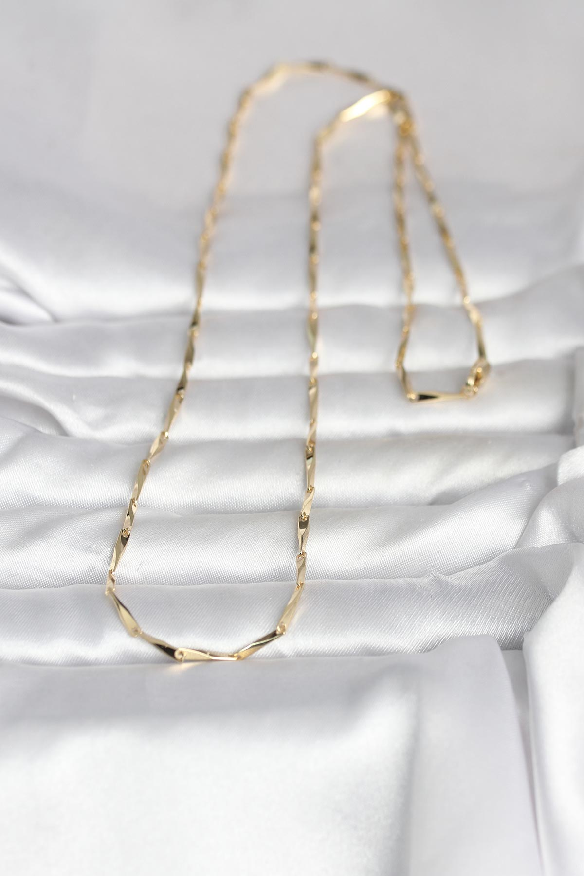 CM 14K Gold Renk Kesme Çubuk Zincirli Model 60 cm Kadın Kolye 5886