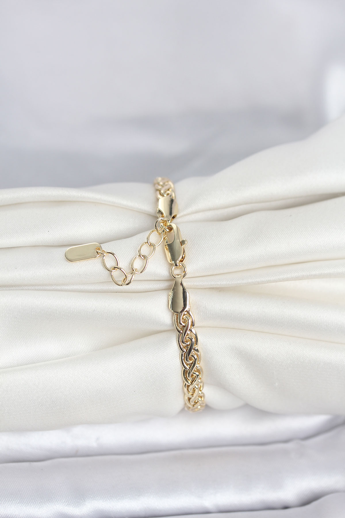 CM 14K Gold Renk Sarmal Zincir Model Kadın Bileklik 5886