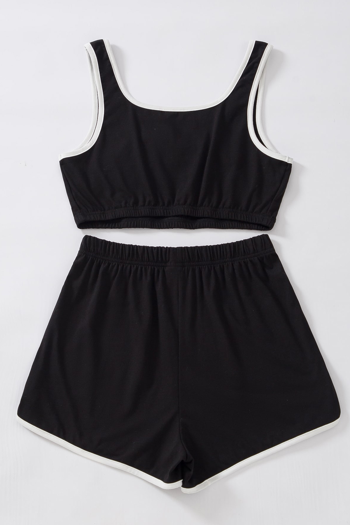 Kadın Siyah Askılı Crop Top ve Şortlu Gecelik Takım H110560