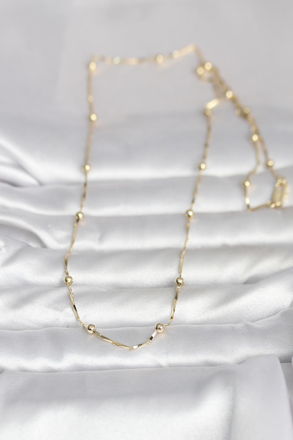 CM 14K Gold Renk Kesme Çubuk Zincir Topçuklu Model 60 cm Kadın Kolye 5886