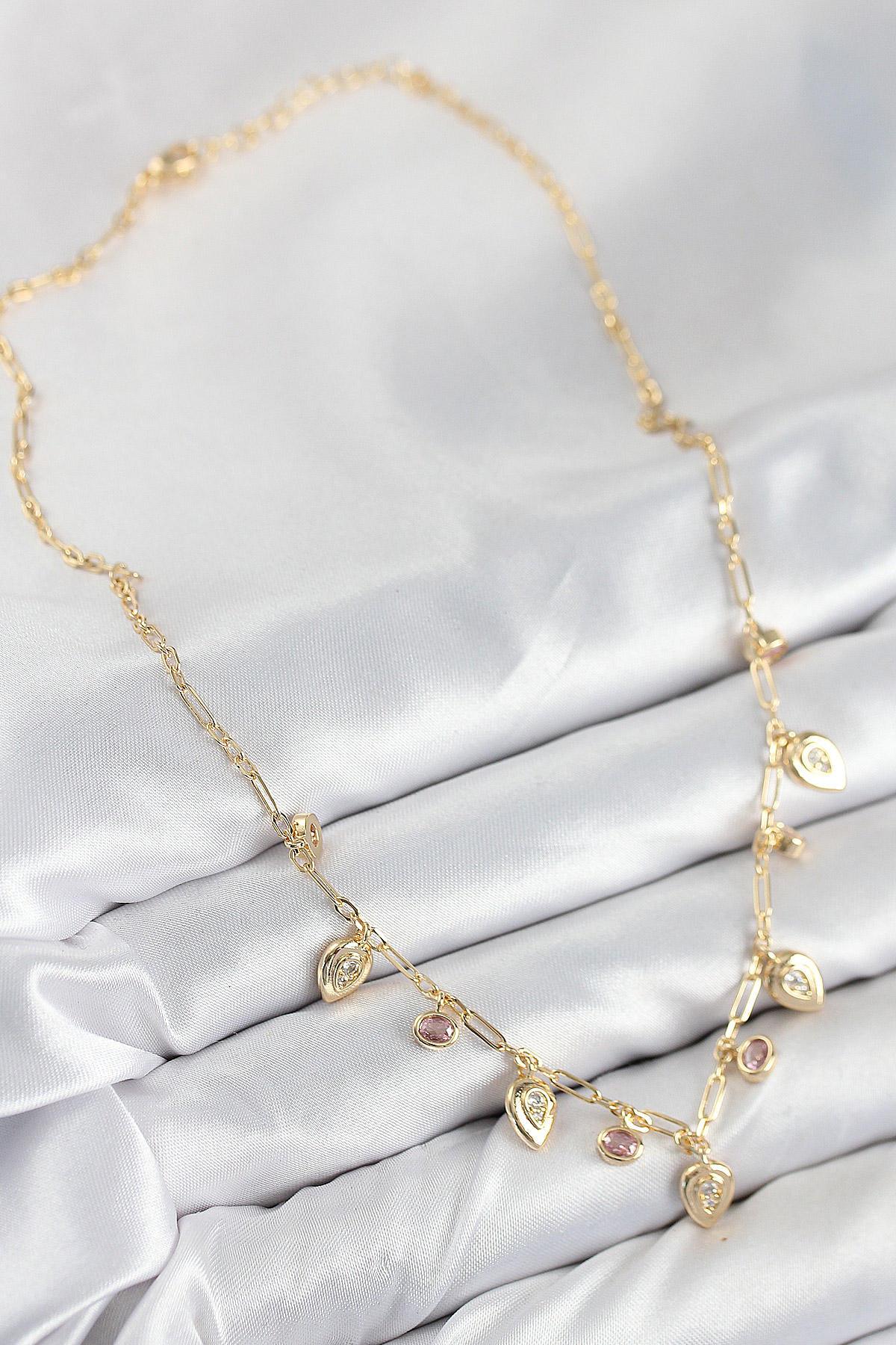 Pirinç Zirkon Taşlı Sallantılı Damla Model Gold Renk Kadın Kolye 5886
