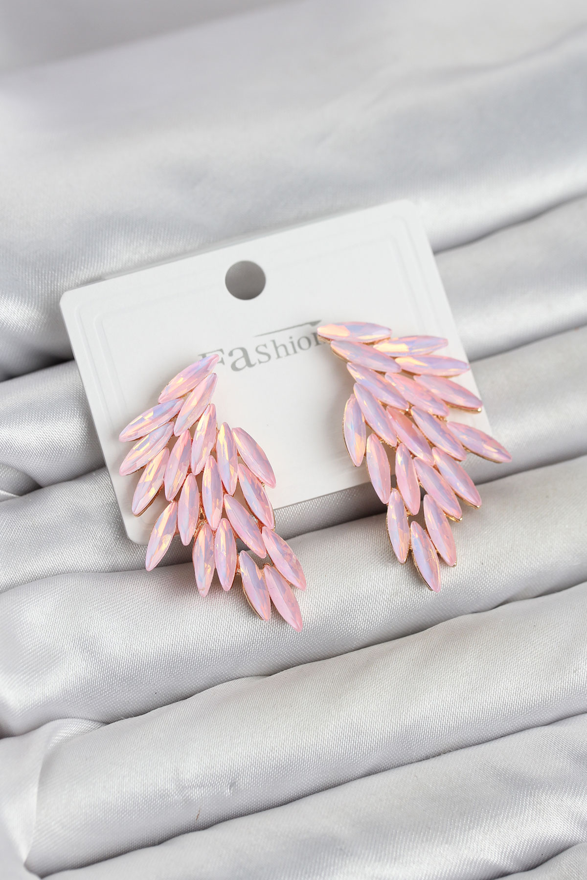 Pembe Renk Kristal Taşlı Kanat Küpe 5886