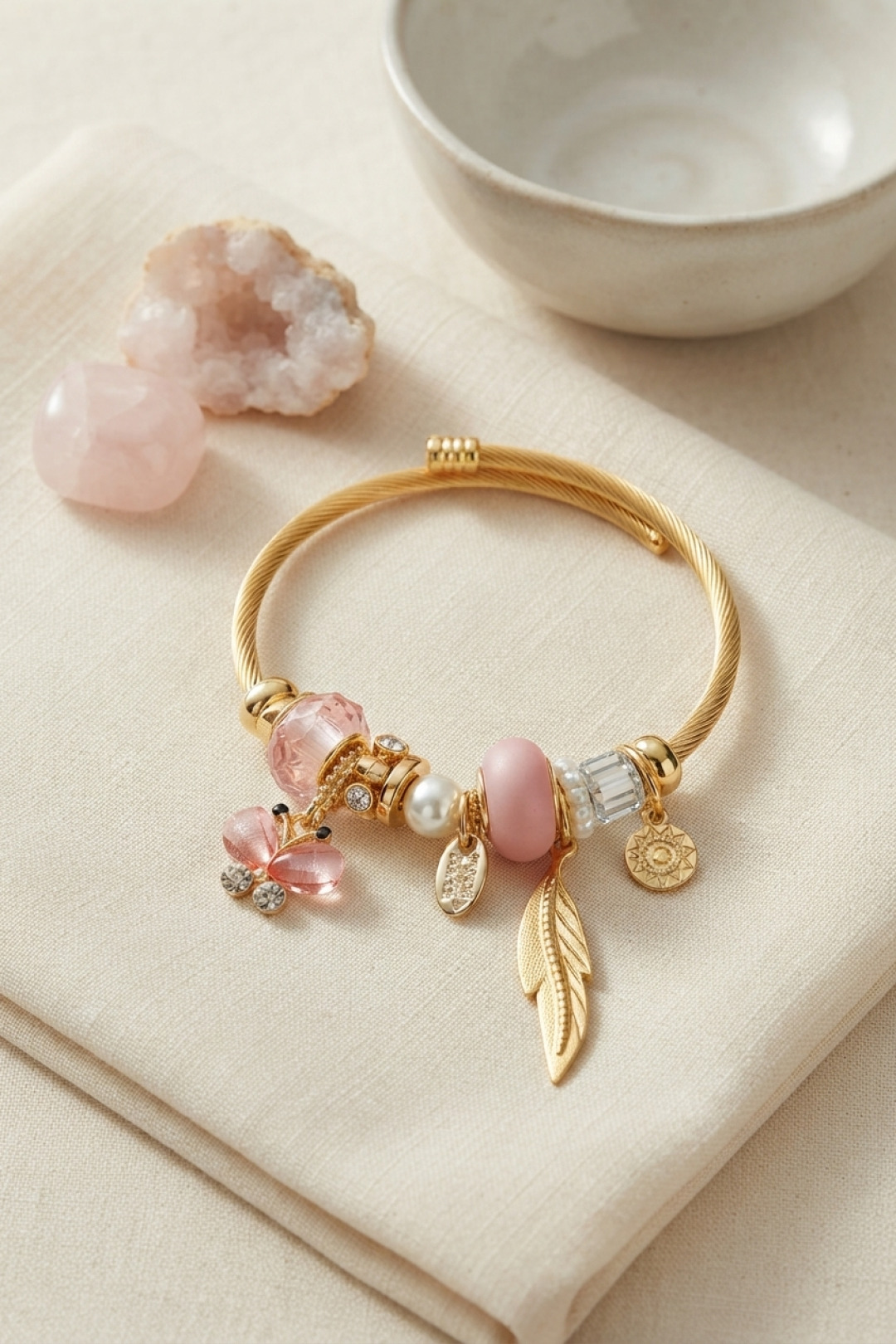 Pembe Kelebek Model Charmlı Bileklik 5886