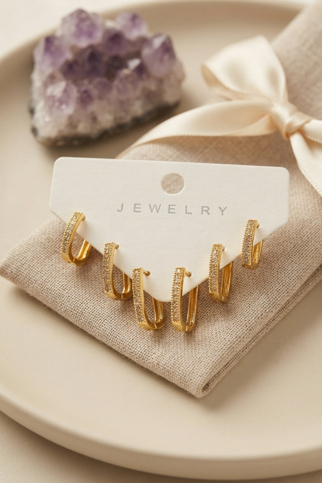 Gold Renk Zirkon Taşlı Pirinç Kare Model Halka Kadın Küpe Seti 5886