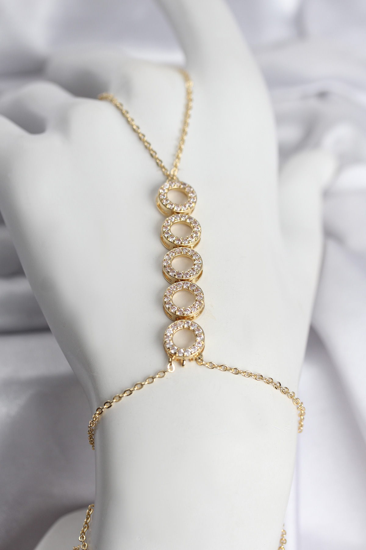 Pirinç Gold Renk Zirkon Taşlı Sıralı Halka Model Kadın Şahmeran 5886