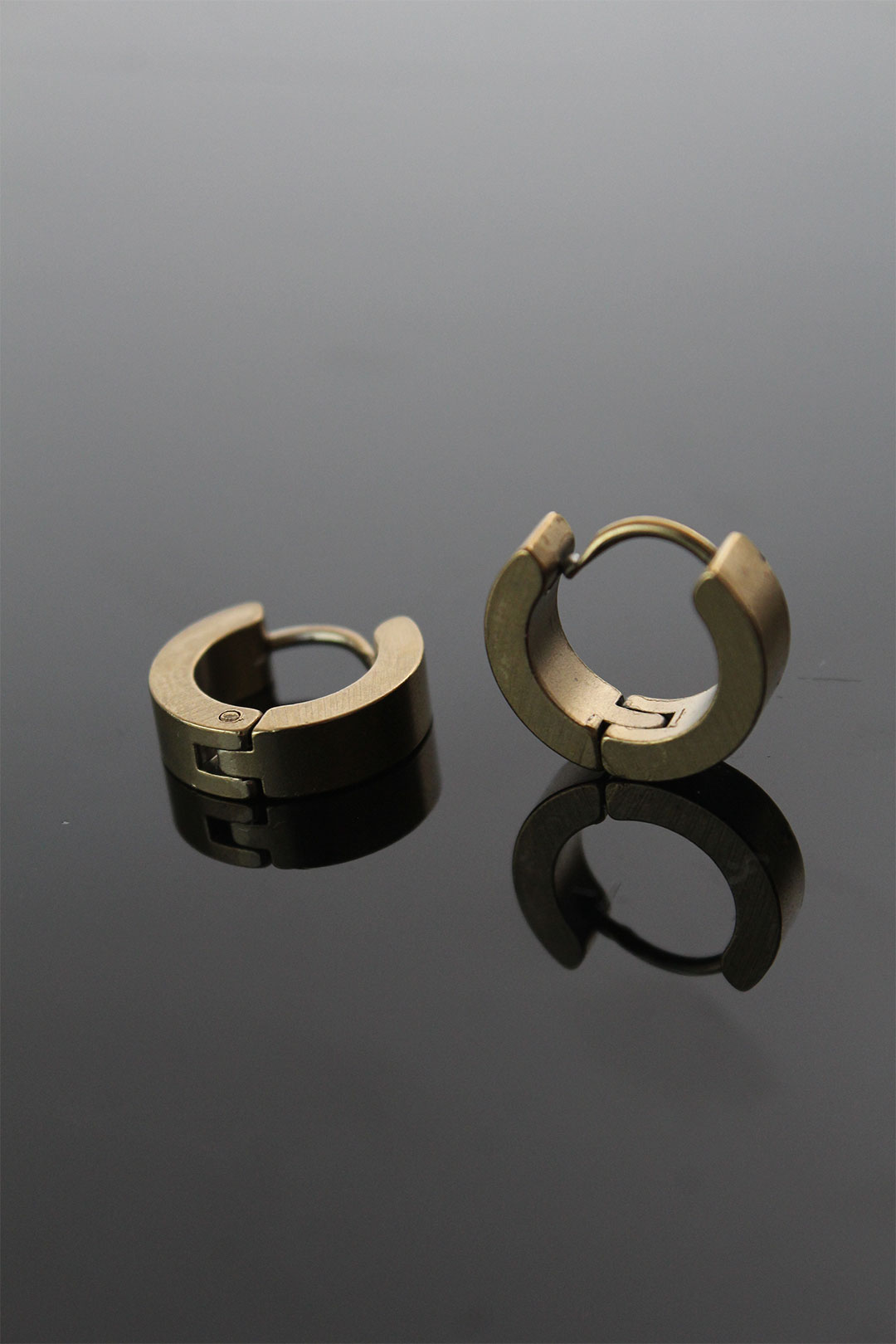316L Çelik Gold Renk Halka Model Çift Küpe 5886