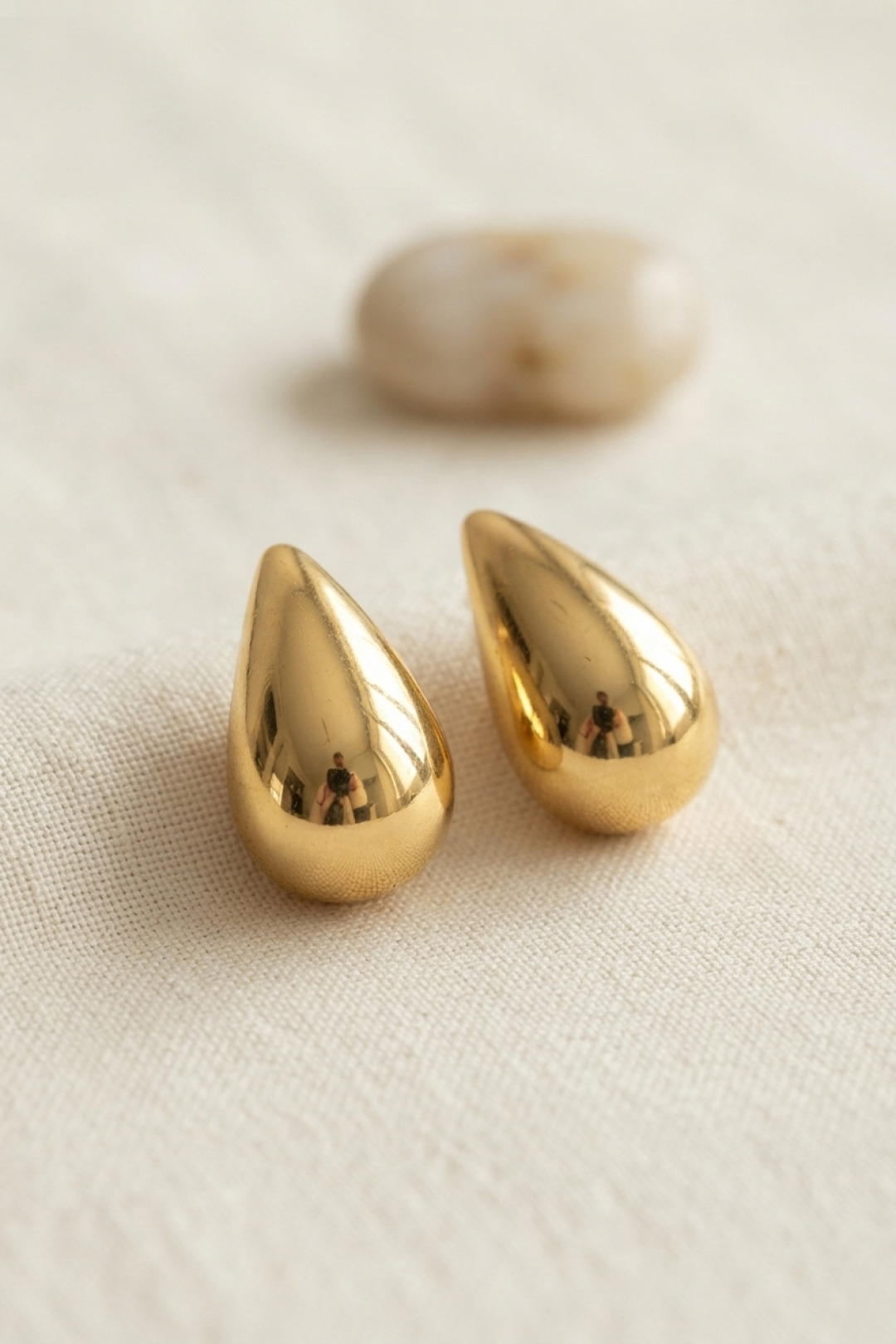 316L Çelik Gold Renk Damla Model Küpe 5886