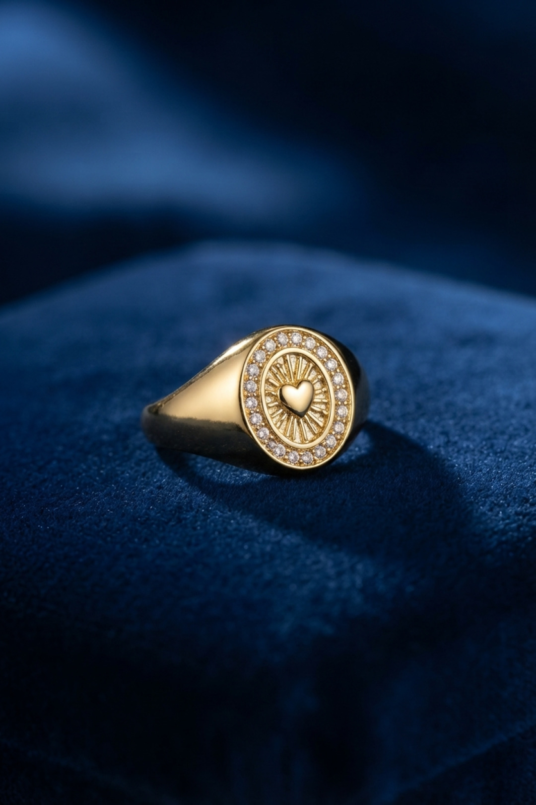 Zirkon Taşlı Kalp Detaylı Gold Renk Kadın Yüzük 5886