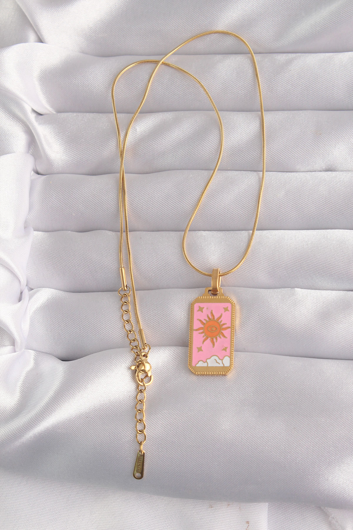 316L Çelik Gold Renk Pembe Mineli Güneş Model Tarot Kolye 5886