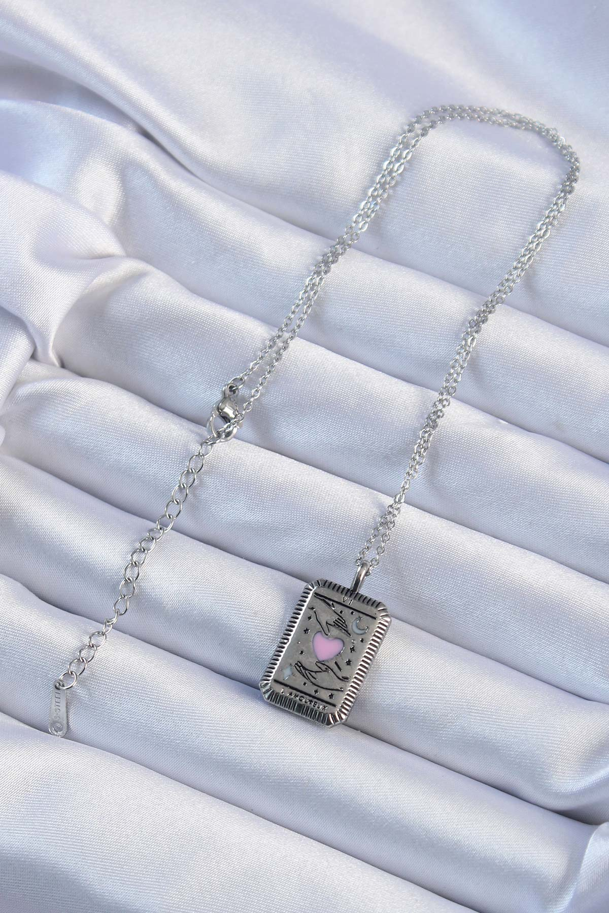 316L Çelik Zincir Eskitme Gümüş Renk Pembe Mineli Kalp Figürlü Tarot Kolye 5886