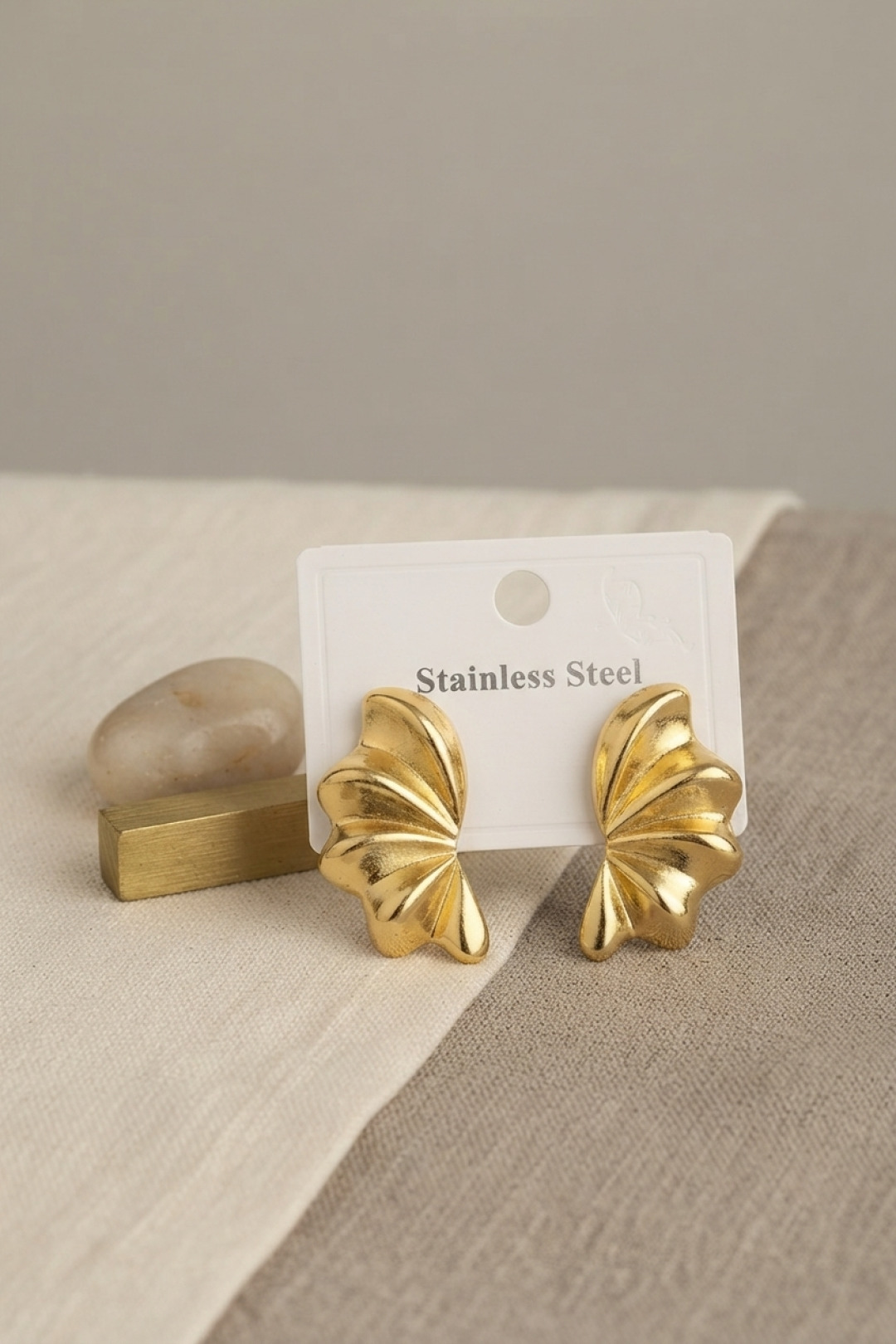 316L Çelik Gold Renk Vintage 3D Dalgalı Model Küpe 5886
