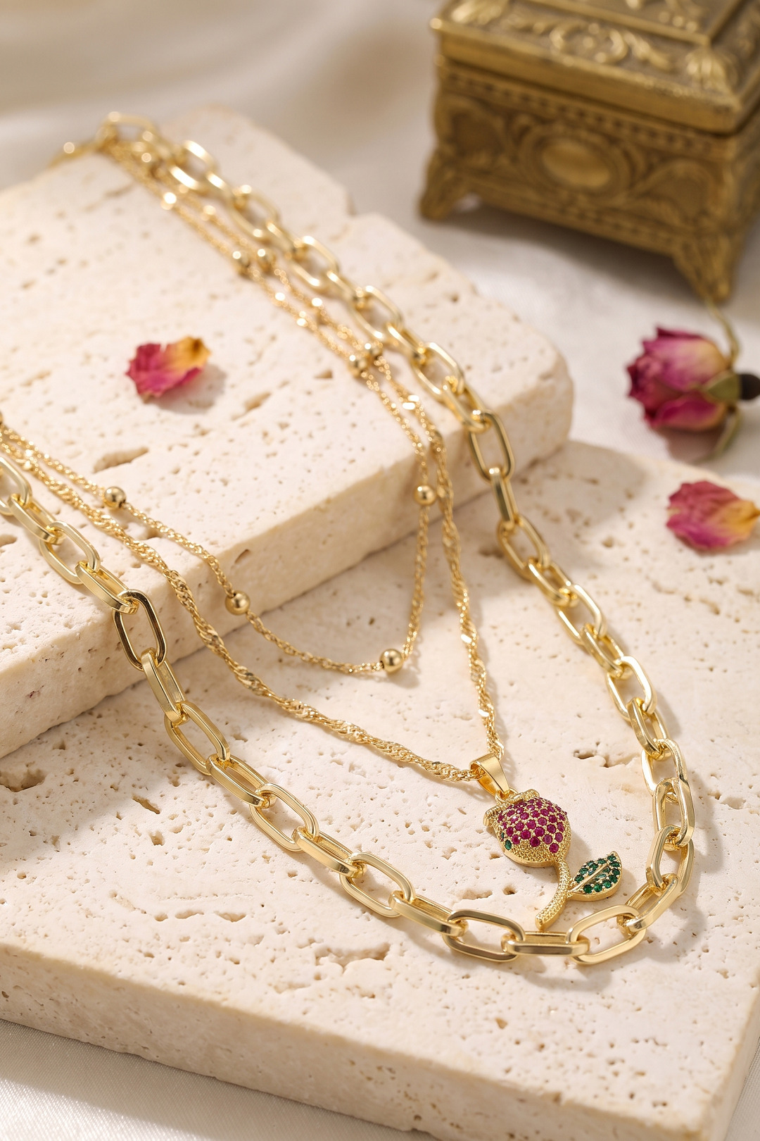 Gold Renk Lale Detaylı Kombin Kadın Kolye 5886