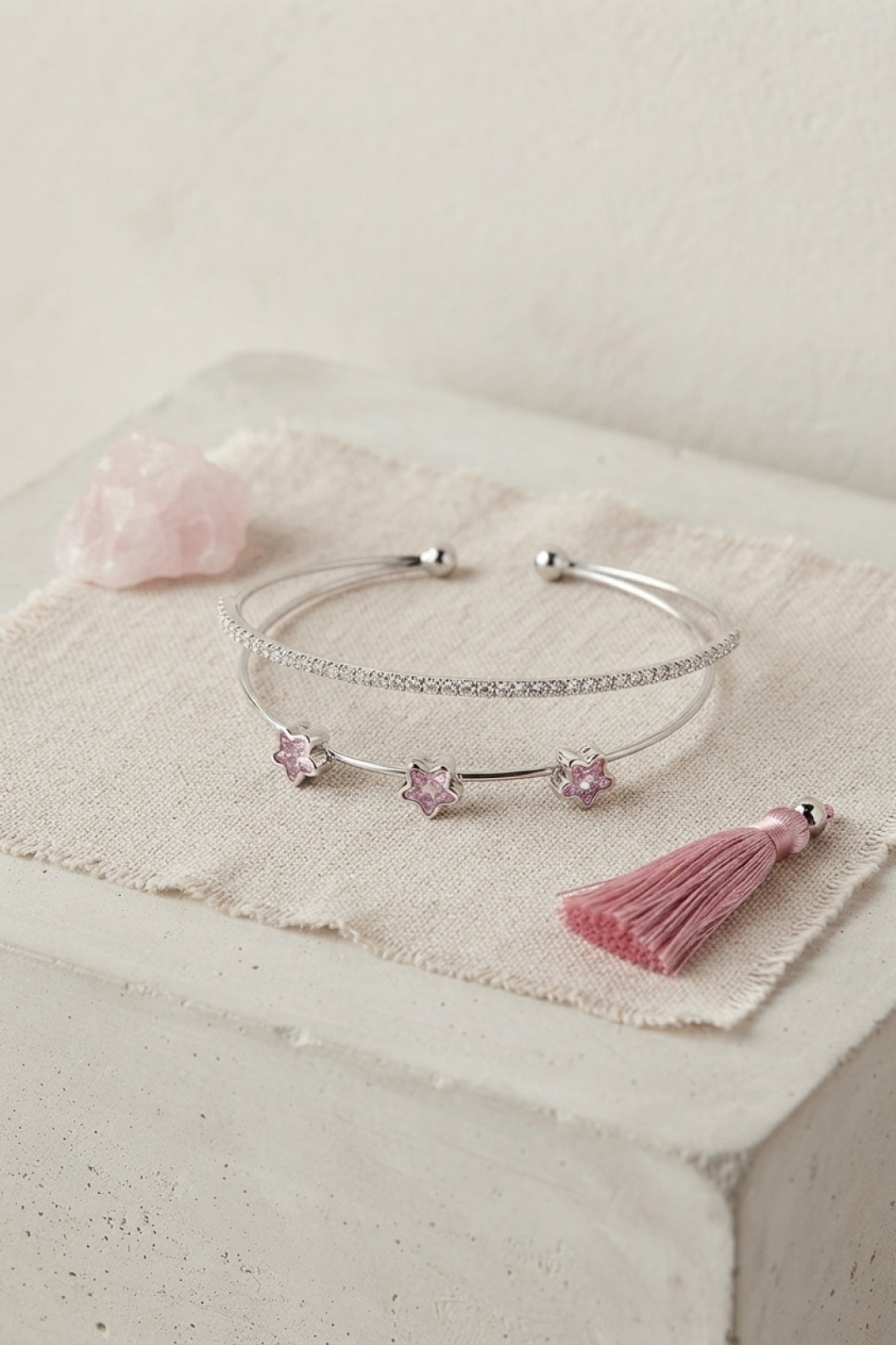 Pembe Yıldız Model Gold Renk Zirkon Taşlı Pirinç Bileklik 5886