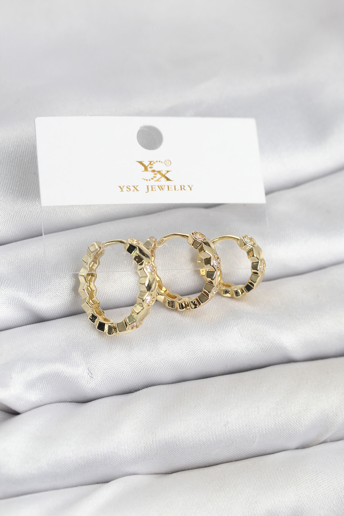 Pirinç Gold Renk Zirkon Taşlı Petek Halka Model YSX Trio Küpe Seti 5886