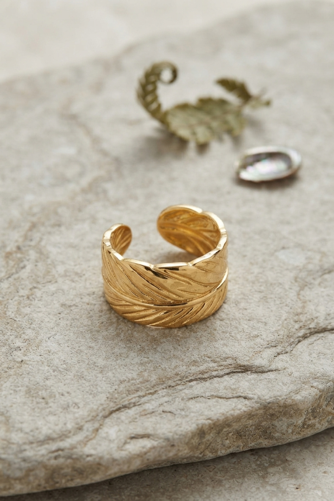 Bohem Tüy Motifli Kalın Ayarlanabilir Gold Renk Yüzük 5886