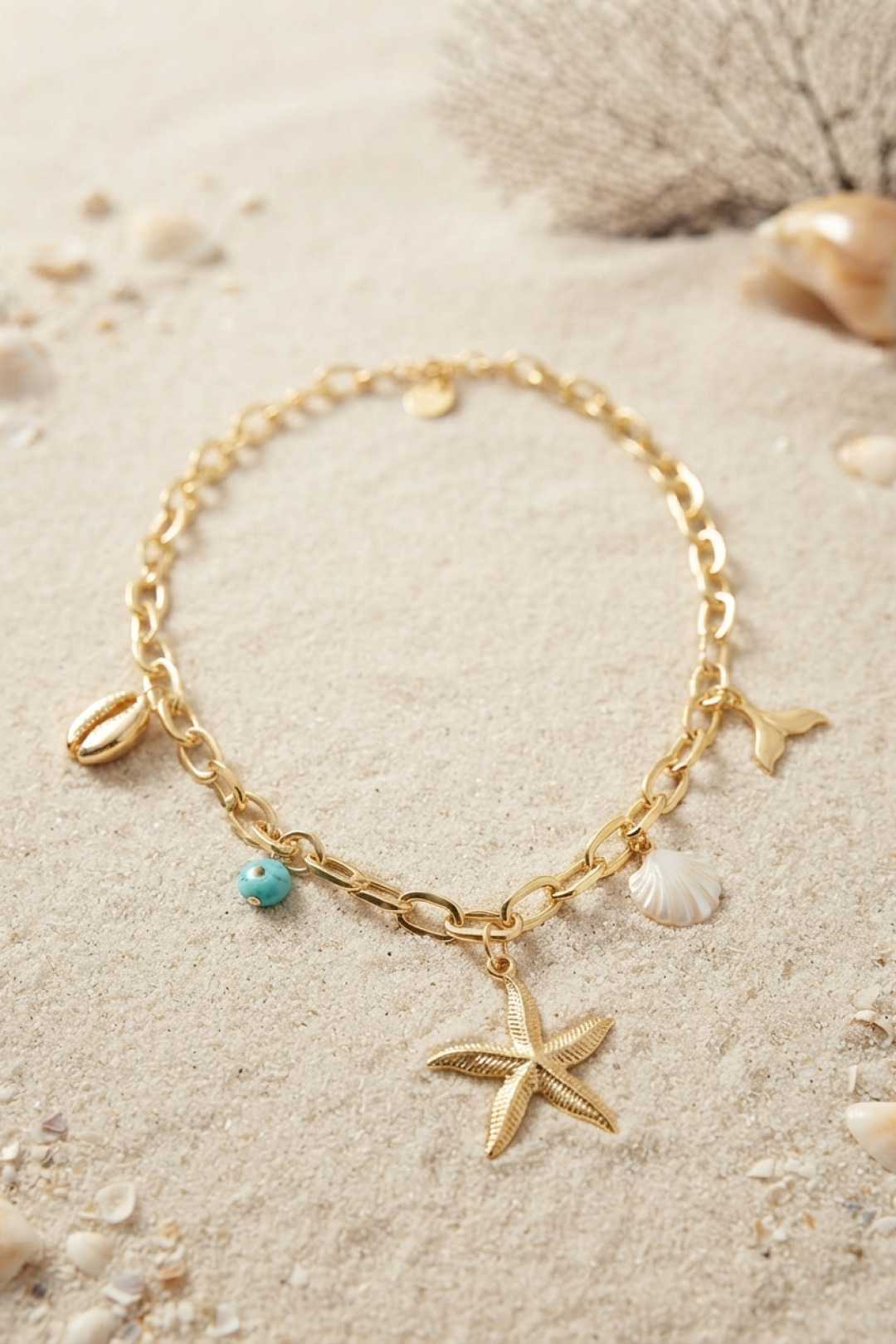 Deniz Yıldızı Charm Detaylı Gold Renk Zincir Kolye 5886