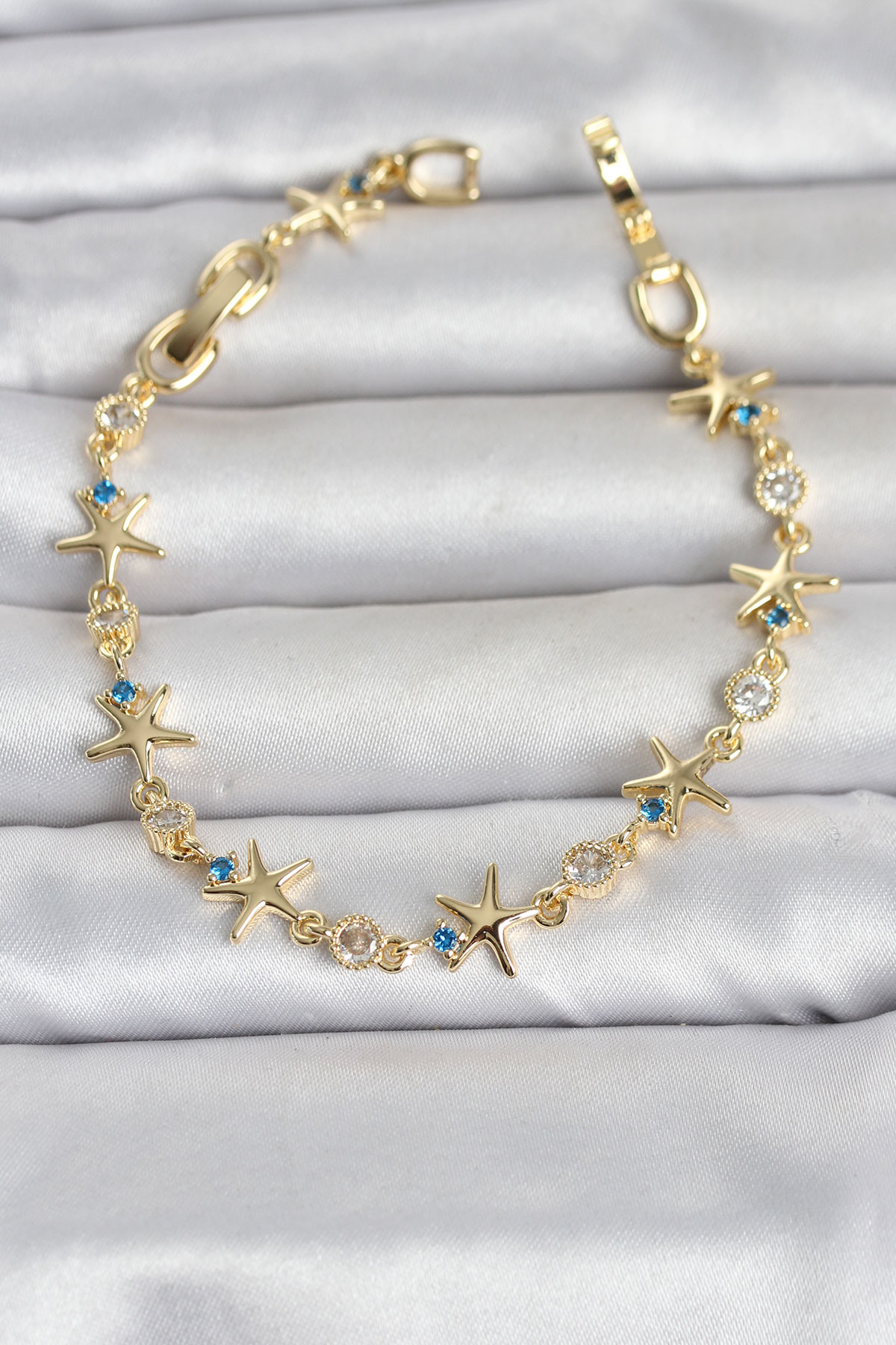 Pirinç Gold Renk Sıralı Deniz Yıldızı Model Kadın Bileklik 5886