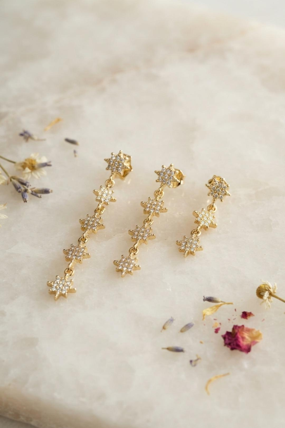 3 lü Set Küpe Gold Renk Kutup Yıldızı Detaylı 5886