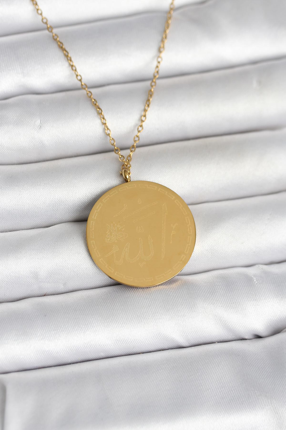 316L Çelik Gold Renk Ayetel Kürsi ve Allah Yazılı Kolye 5886
