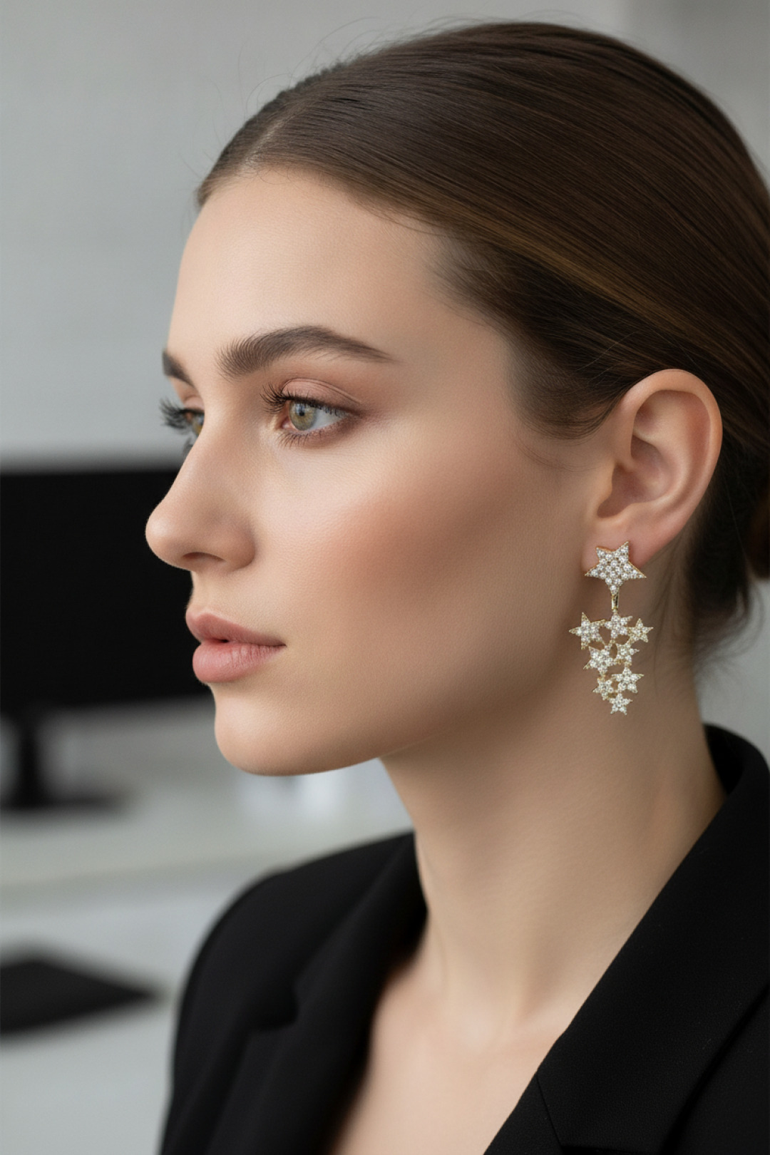 Yıldız Model Gold Renk Zirkon Taşlı Küpe 5886