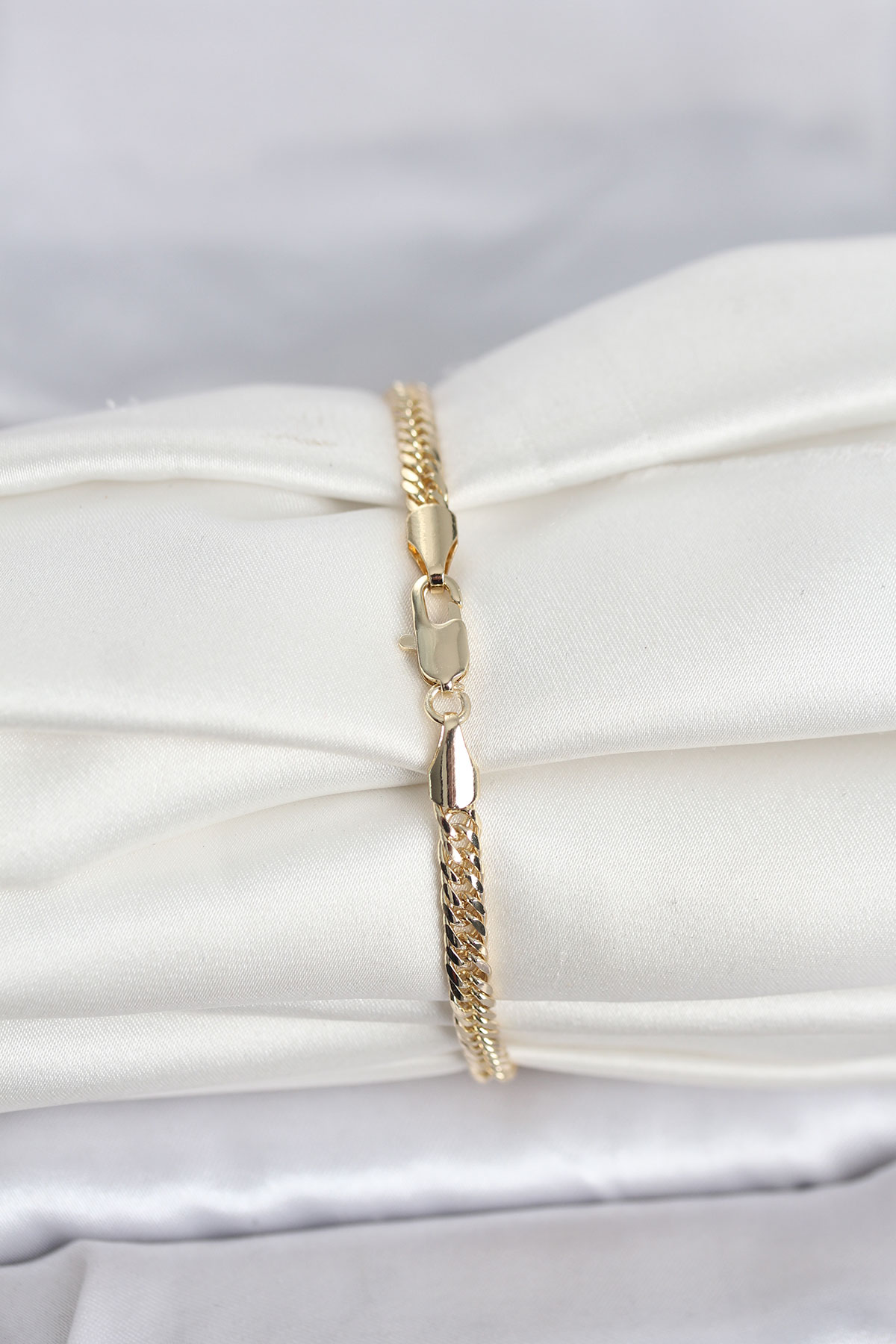 CM 14K Gold Renk Zincir Model Kadın Bileklik 5886