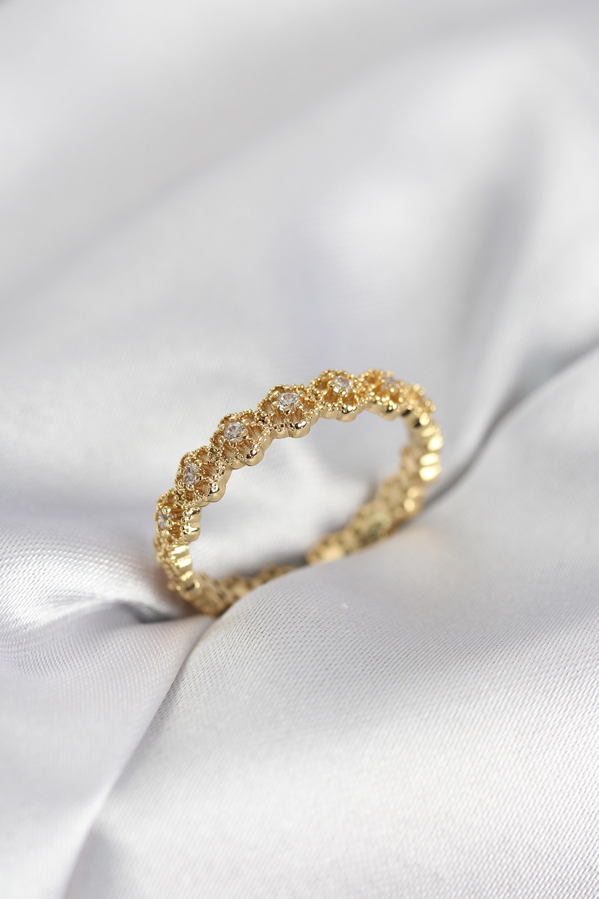 Sıralı Çiçek Model Gold Renk Zirkon Taşlı Kadın Yüzük 5886