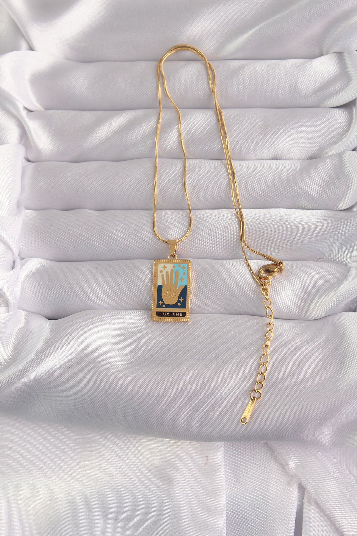 316L Çelik Gold Renk Karışık Mineli El Figür Tarot Kolye 5886