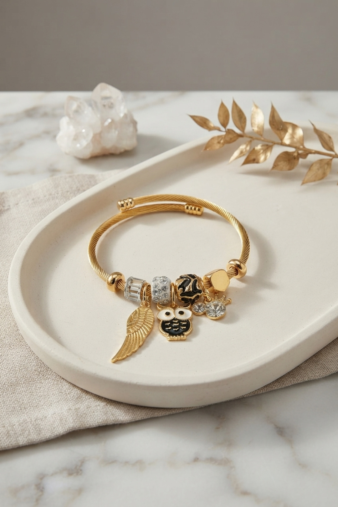 Siyah Baykuş Model Gold Renk Charmlı Bileklik 5886