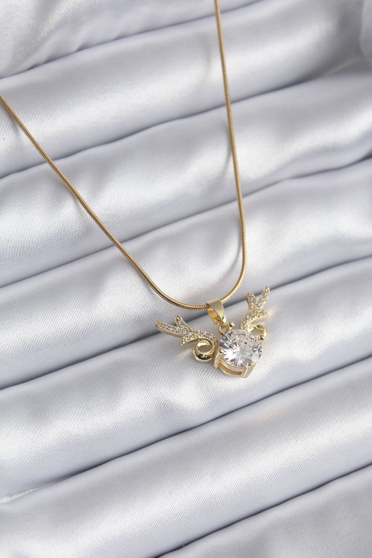 316L Çelik Gold Renk Zirkon Taşlı Boynuz Model Kadın Kolye 5886